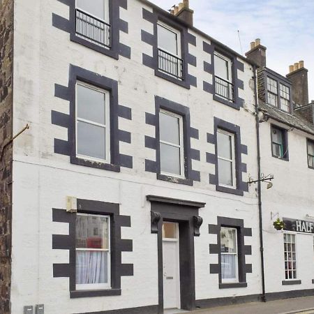Courtyard Holiday Apartments Inverkeithing Bagian luar foto